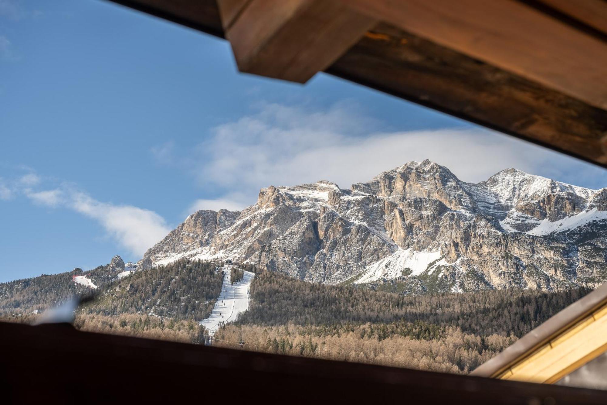 Attico Lodge Cortina d'Ampezzo Exterior foto